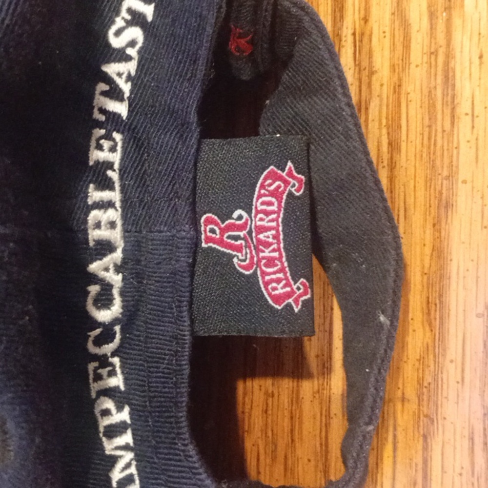 Rickards Red Hat - Picture 6 of 6